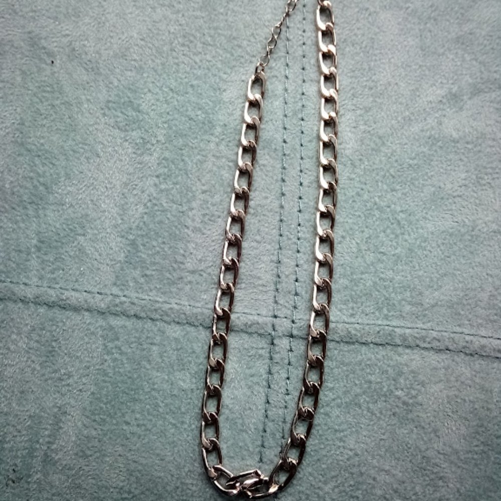 Etc! Simple Silver Chain